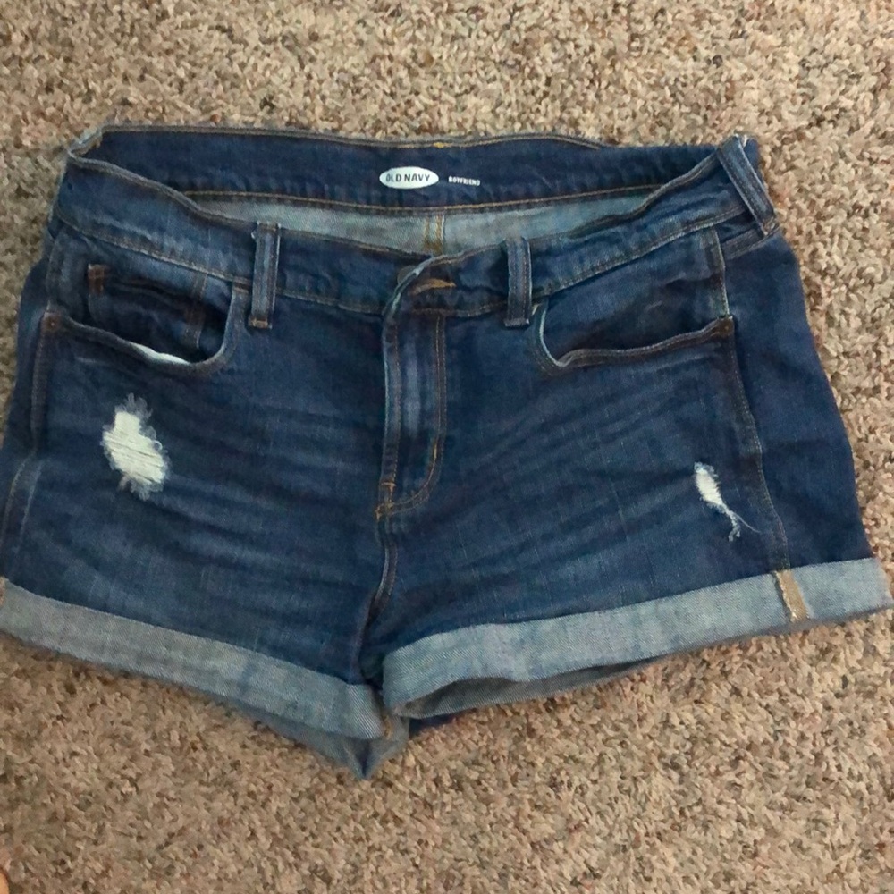 Old navy boyfriend shorts